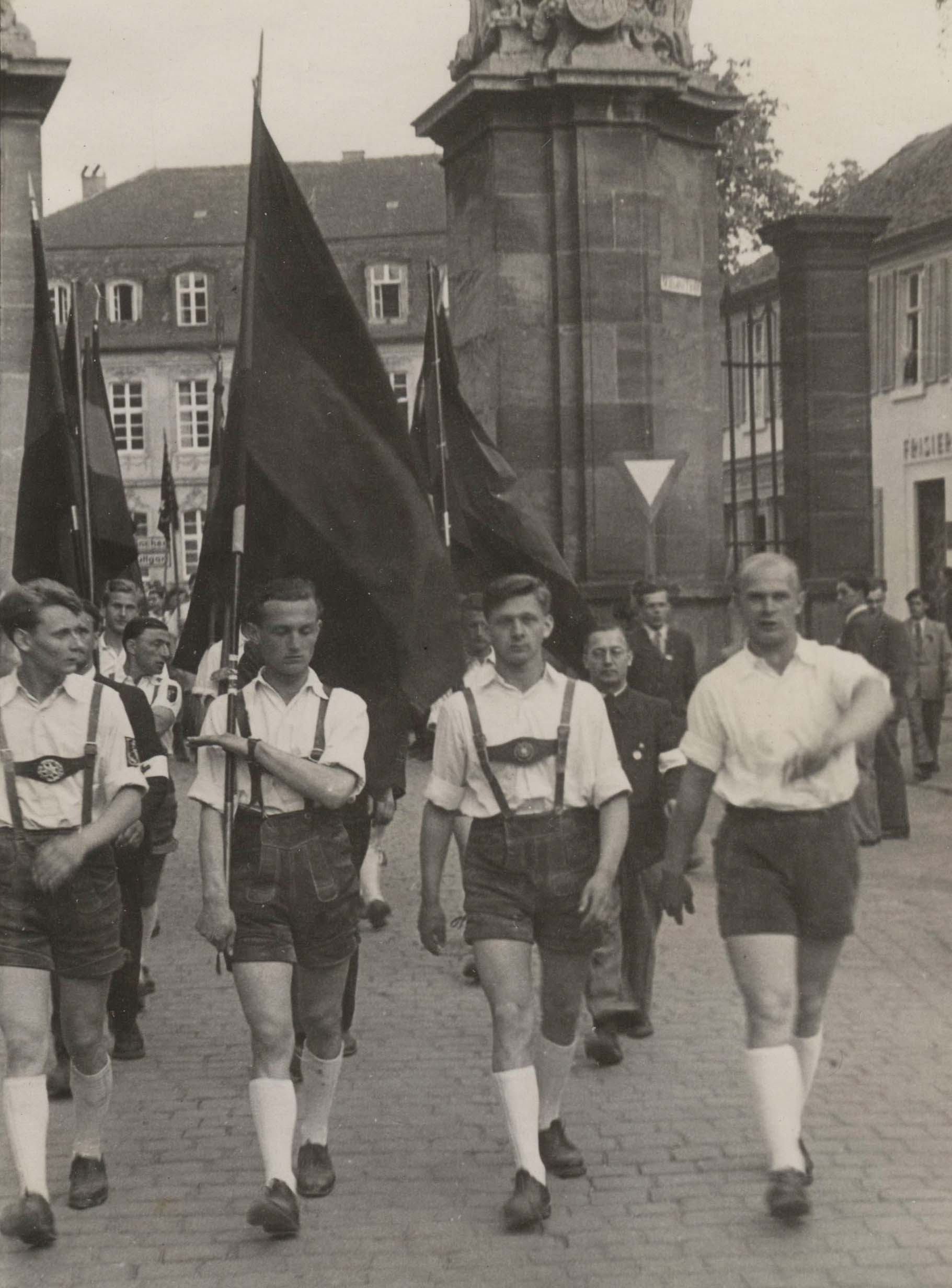 Einmarsch der Jugend